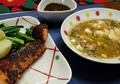 麹付け鮭と豆腐とひき肉の煮物