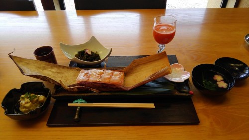 04-16 2.萩の庵にて「鯛の押し寿司」ランチ