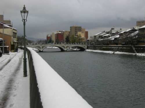 浅野川大橋