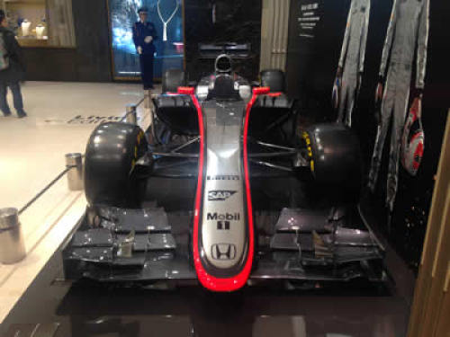 mp4-29b-02.jpg