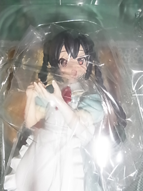 一番くじプレミアム～けいおん！不思議の国de ティータイム