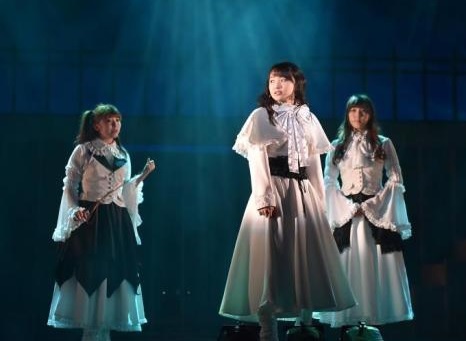 ピーベリー鞘師里保＆和田彩花 W直筆サインポスター　モーニング娘。アンジュルム ピーベリー鞘師里保＆和田彩花 W直筆サインポスター モーニング