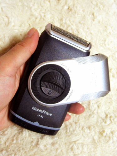 旅行用におすすめの電動ひげそり「ブラウン ポケットシェーバー M-90」携帯用 019.jpg