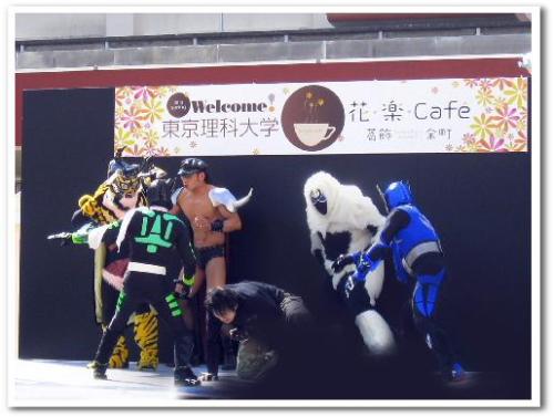 仮面の戦士ゼロング ゼロングショー イベント バトル ご当地ヒーロー ローカルヒーロー 東京都葛飾区 四ツ木アオト ゼロングスパーク マッチョ大佐 デスバル W.I.N アマチュアプロレス004.jpg