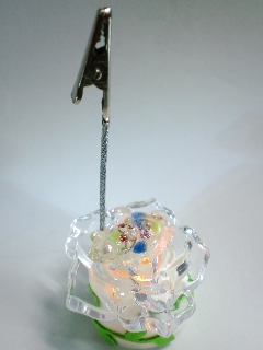 透明カエルメモスタンドLEDライト点灯中.jpg