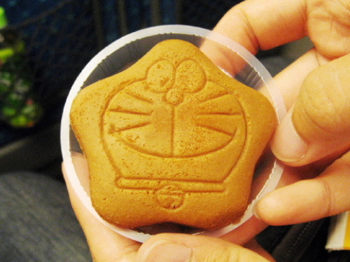 広島土産 ドラえもん どこでもみじ04.jpg