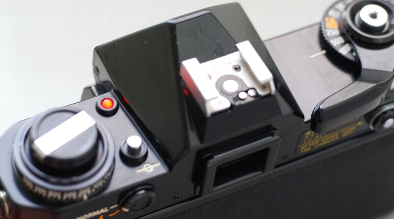 Canon EF フィルムカメラ 良好 電池切れ My Canon EF isn't Dead! My battery replacement trick just