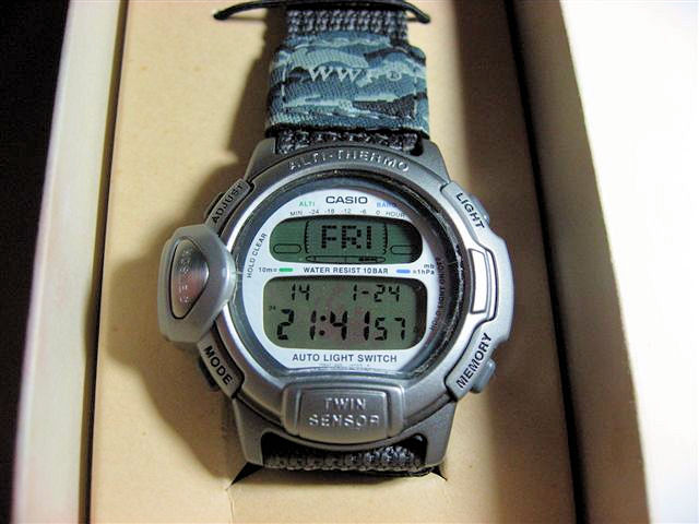 カシオ腕時計 プロトレック PRL-20電池交換 G-SHOCK復活大作戦！その