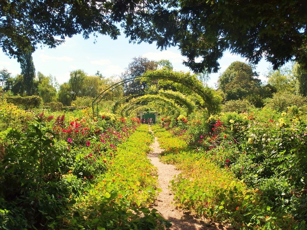 クロード・モネ / Monet's garden at Vetheuil | 壁紙ギャラリー