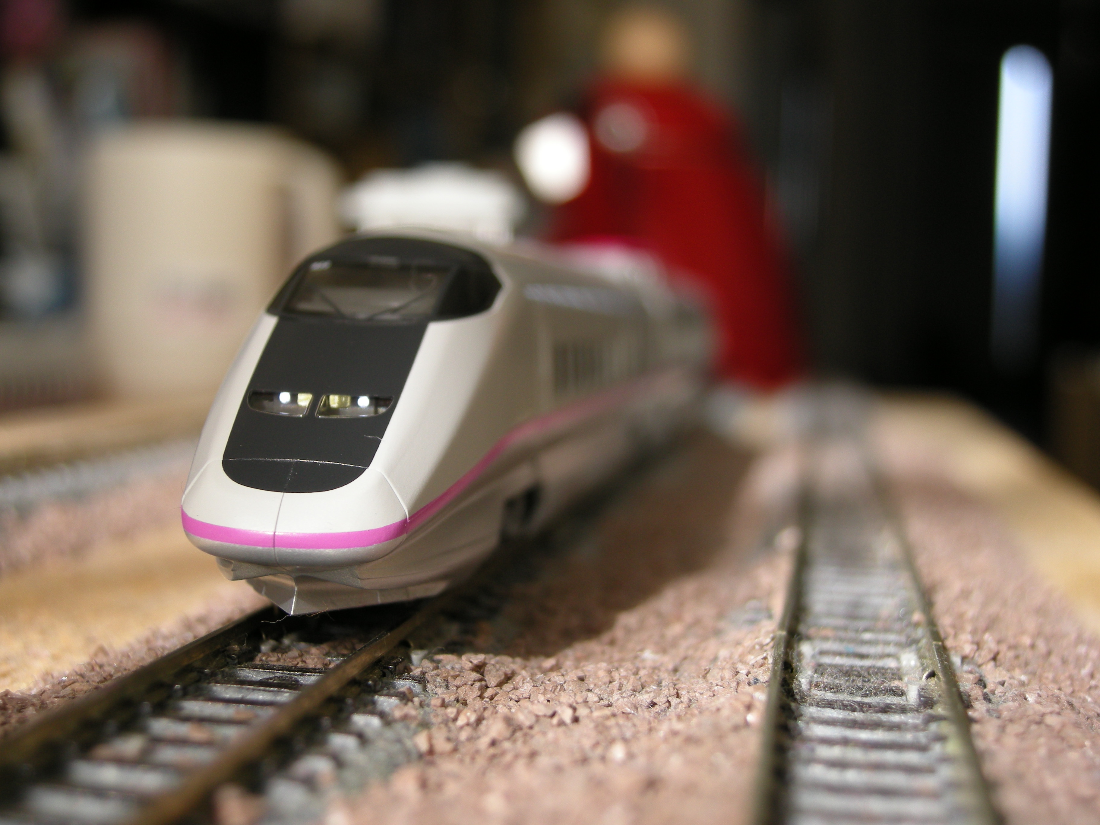 2014初入線！KATO E3系こまち入線！！ | 海山田高原鉄道へようこそ