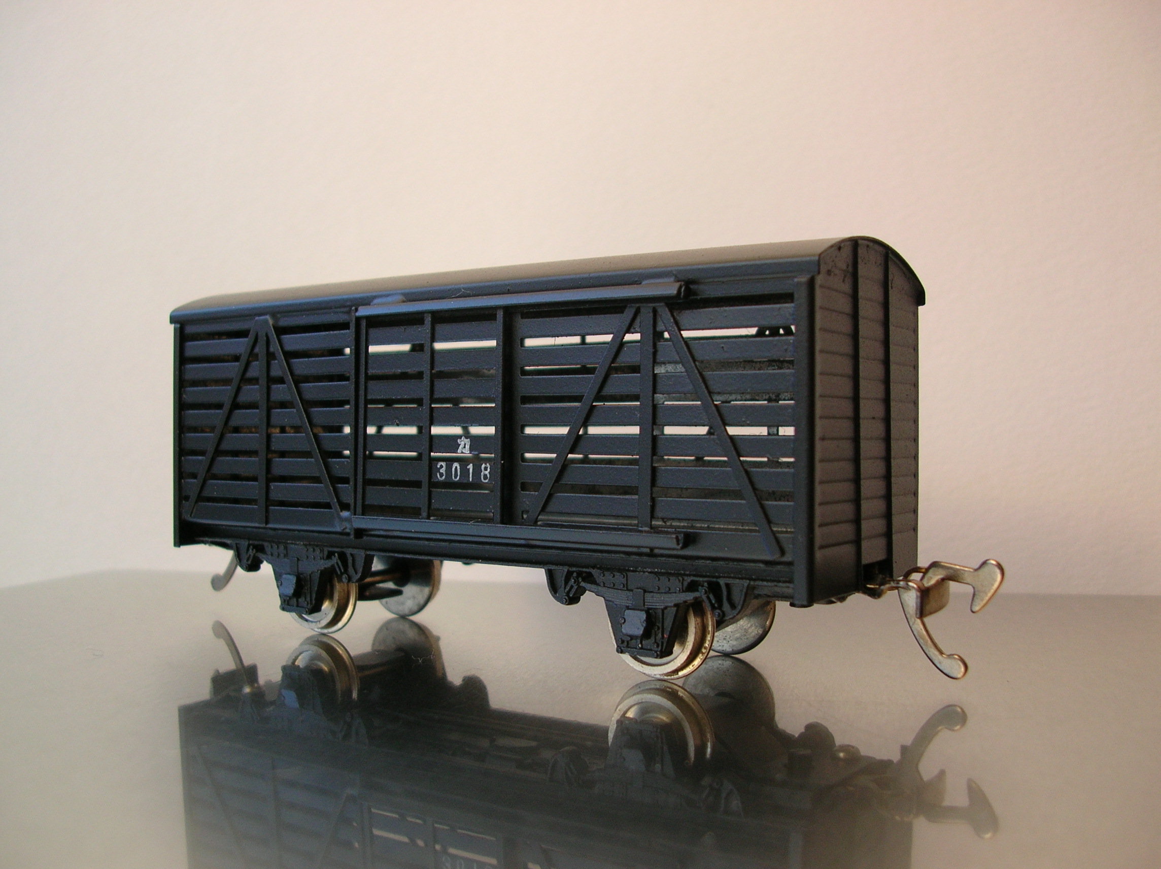 HOゲージ・エンドウ製・ブリキ貨車セット。（9両）