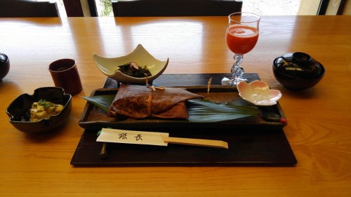 04-16 1.萩の庵にて「鯛の押し寿司」ランチ
