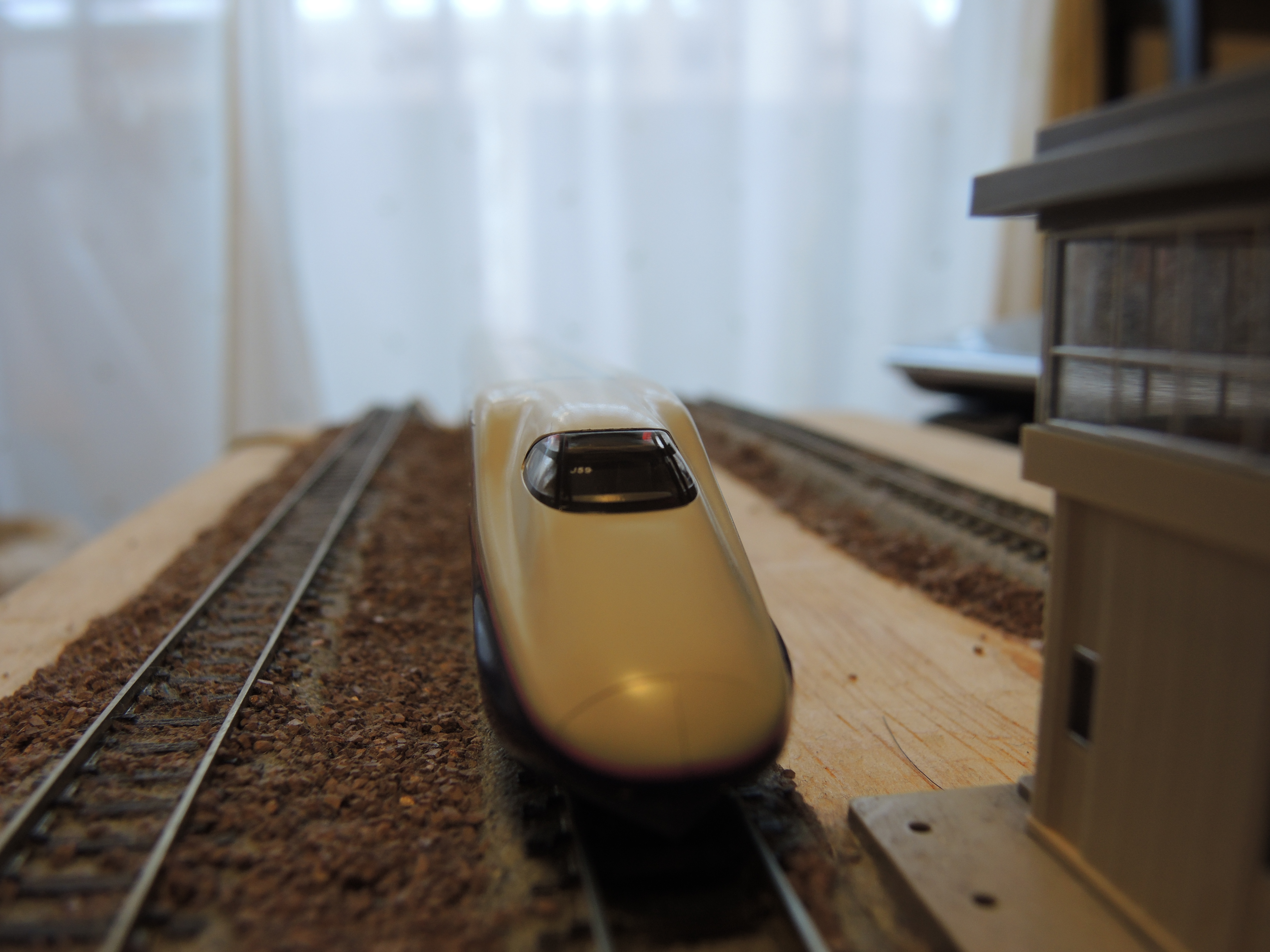 遅ればせながら E2系東北新幹線「はやて」全線復旧1番列車 入線