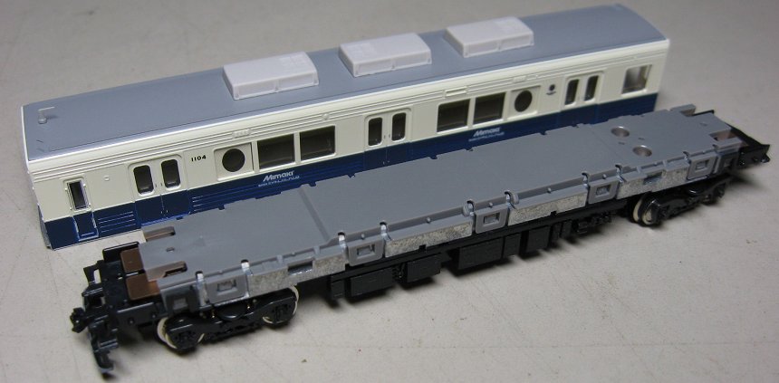 Nゲージ上田電鉄1000系まるまどりーむ号（Mimaki号）。 | 鉄道