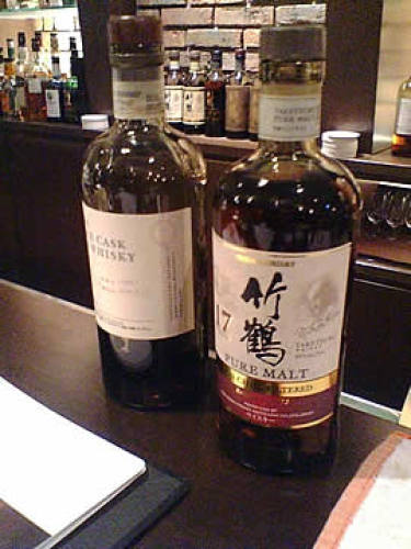 竹鶴17年ピュアモルト ノンチルフィルタード マックいのまたのmalt Whisky Distillery