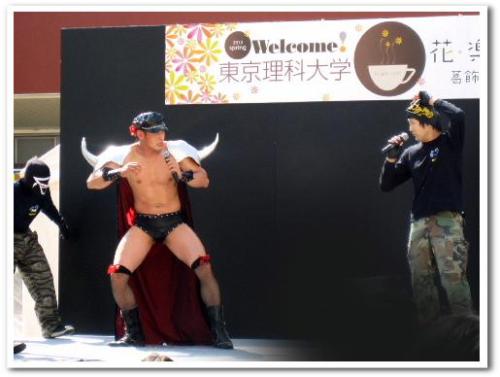 仮面の戦士ゼロング ゼロングショー イベント バトル ご当地ヒーロー ローカルヒーロー 東京都葛飾区 四ツ木アオト ゼロングスパーク マッチョ大佐 デスバル W.I.N アマチュアプロレス002.jpg