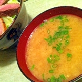 新玉ねぎのスウィート味噌スープ