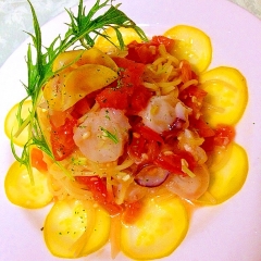 ぷるんと炙り水タコの冷製トマトパスタ