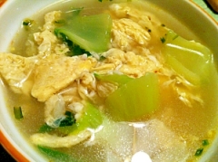 青梗菜とヤングコーンのふわとろ卵スープ