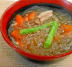 春雨スープ 胡椒をきかせて