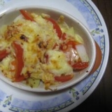 じゃがいもトマトのチーズ焼きinスイートチリソース