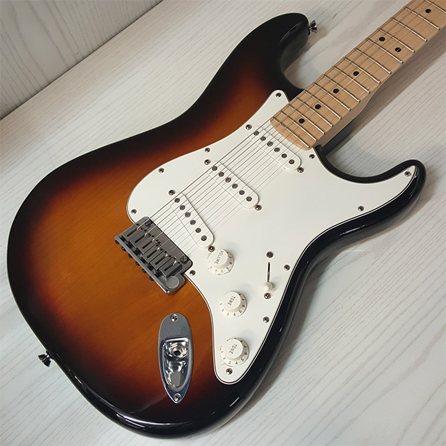 Fender USA エレキギター アメリカンスタンダード ストラト - エレキギター
