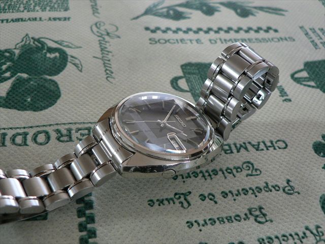 SEIKO 5 ACTUS 7019 | 機械式腕時計と暮らす - 楽天ブログ