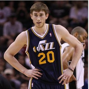 NBA クリスマス カスタム バスケシューズ ゴードン ヘイワード