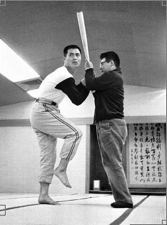 一本足打法」指導の荒川博さん急死…巨人V9戦士育てた名伯楽