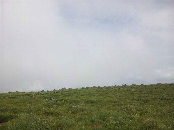 月山