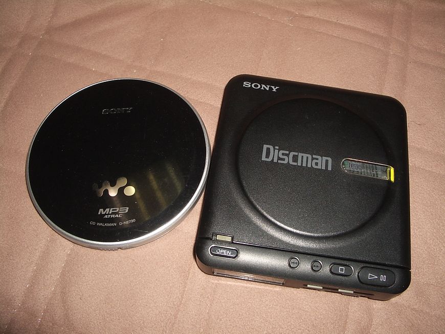 特価商品 SONY D-20 Discman ウォークマン ポータブルCDプレーヤー 