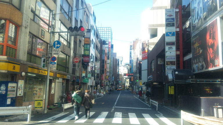 〘短歌日記〙 新宿と聞けば反応する耳に飛び込んできた火災のニュース /// 新宿ゴールデン街で火災のニュースに