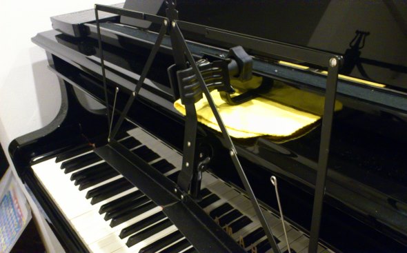 グランドピアノ用補助譜面台（手作り） | 高木ピアノ・リトミック教室