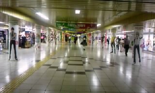 新宿19