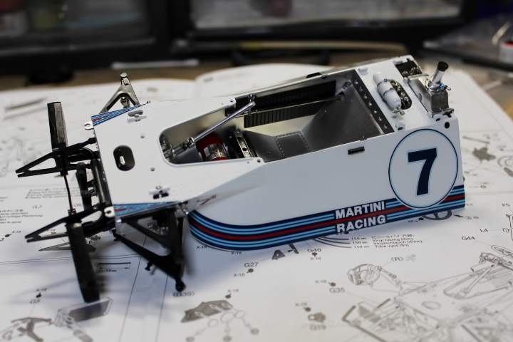 Tamiya T12042 1/12 Martini Brabham BT44B 1975
