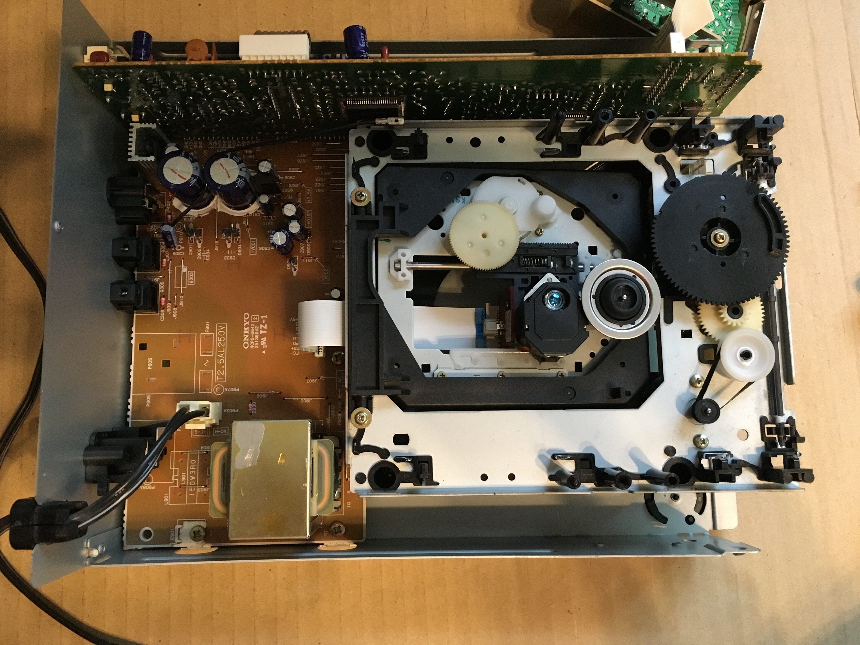 ONKYO INTEC 205シリーズ C-705X CDプレーヤー修理 | 物欲ブログ - 楽天ブログ