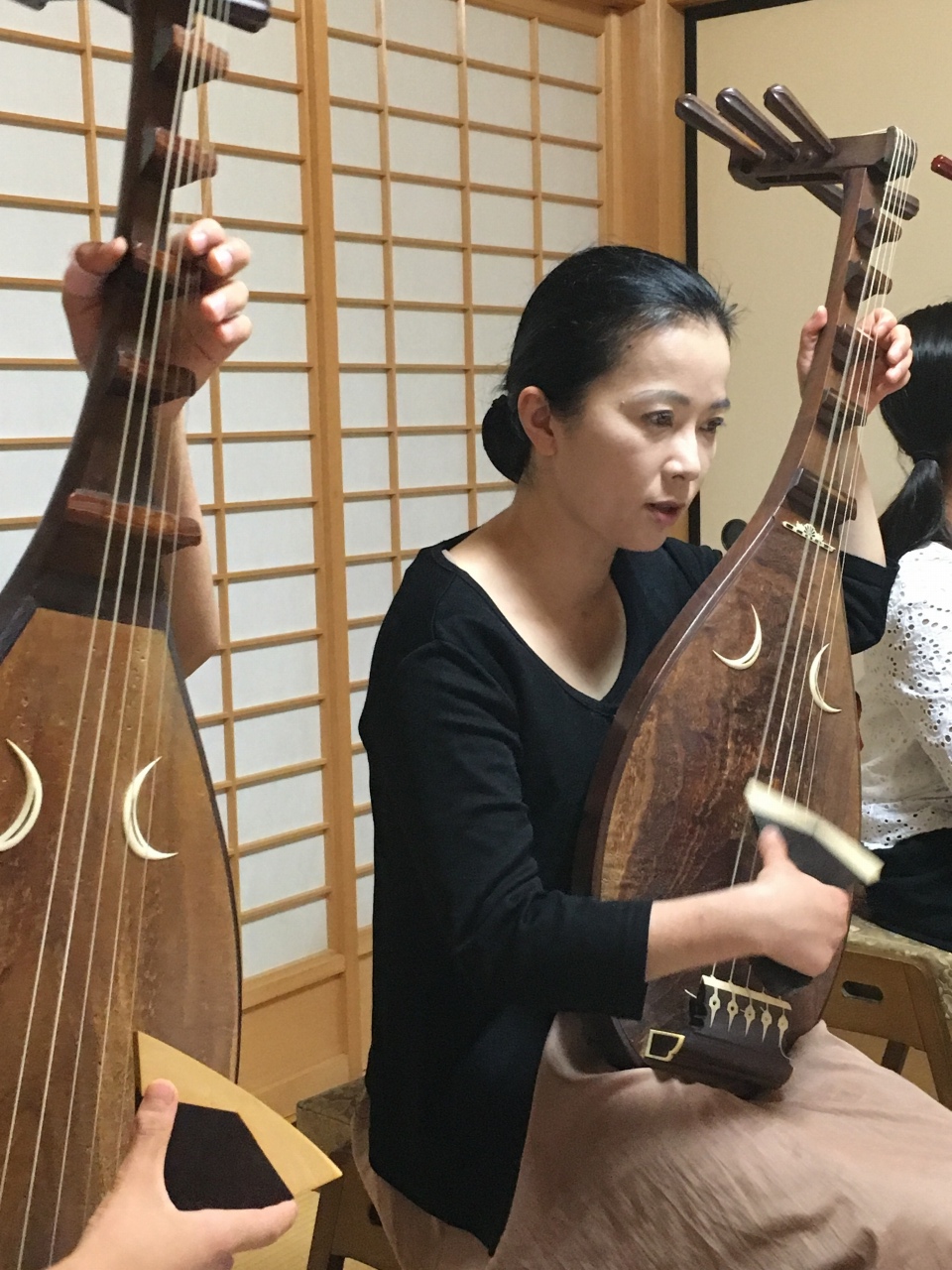 月明かりの下の古典芸能～筑前琵琶演奏会 | やおツーリスト - 楽天ブログ