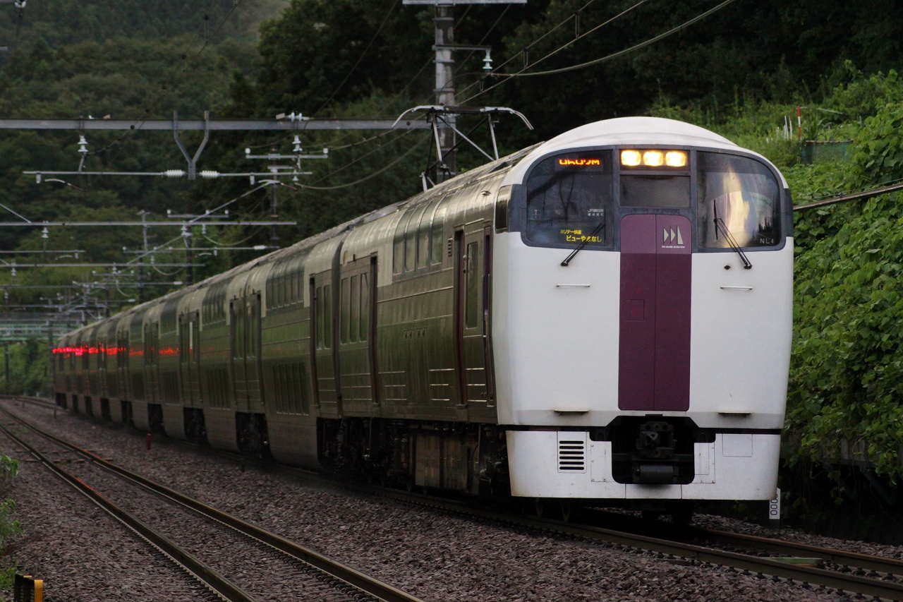 【中古】マイクロエース　２１５系２次車「ホリデー快速　ビューやまなし」 マイクロエース / アリイセイサクショ(MICRO ACE)|Nゲージ 215系