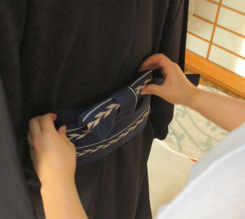 帯結び