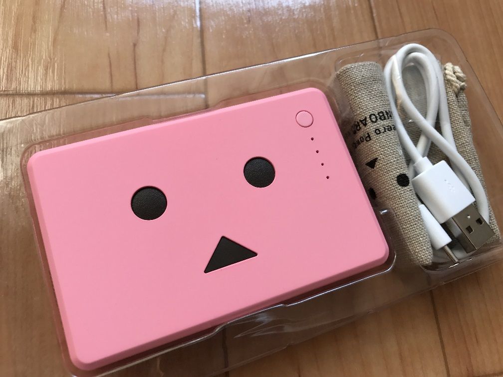 cheero Power Plus 10050mAh DANBOARD version FLOWERS ダンボー