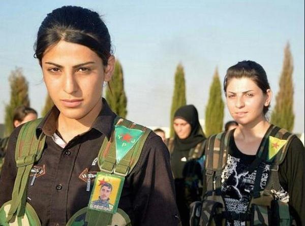 イスラム国とたたかう女兵士 