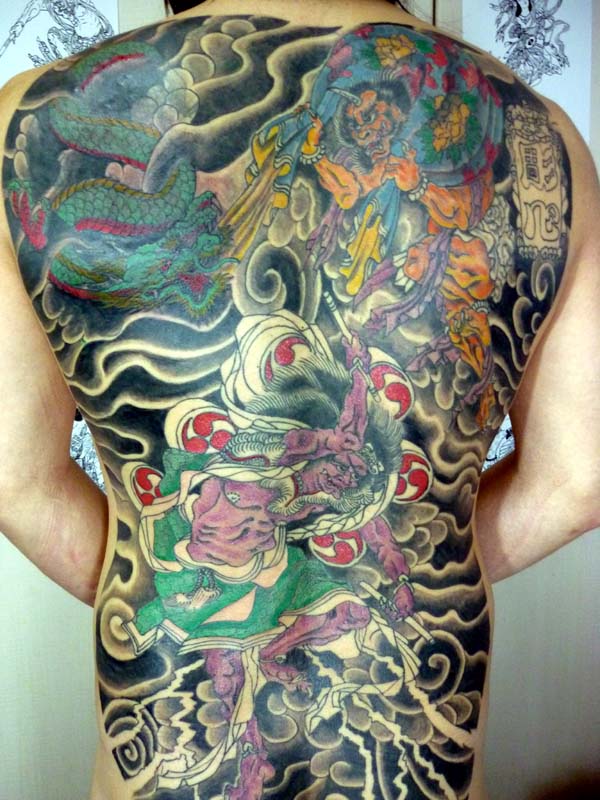 雷神 風神】彩色彫り 東京 初代彫心の刺青 『和彫りの世界』 楽天ブログ 雷神 風神】彩色彫り 東京 初代彫心の刺青 『和彫りの世界』 楽天ブログ
