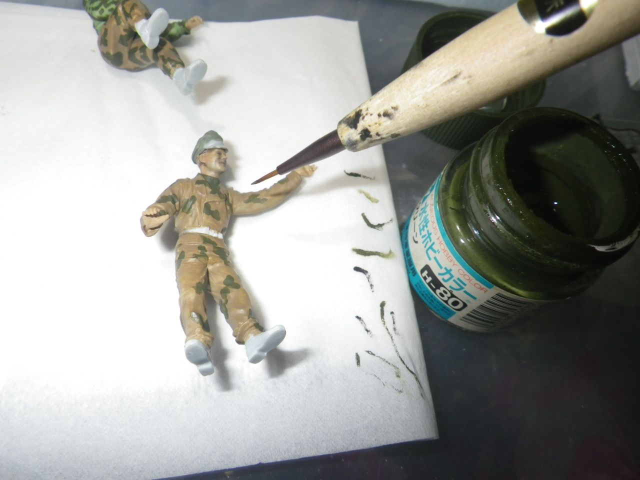 ﾄﾞﾗｺﾞﾝ 1/35 ドイツ軍 第5SS装甲師団 ｳﾞｨｰｷﾝｸﾞ 偵察部隊製作④