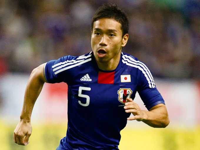 サッカー日本代表、本田圭佑と長友佑都と香川真司、左を担う攻撃陣