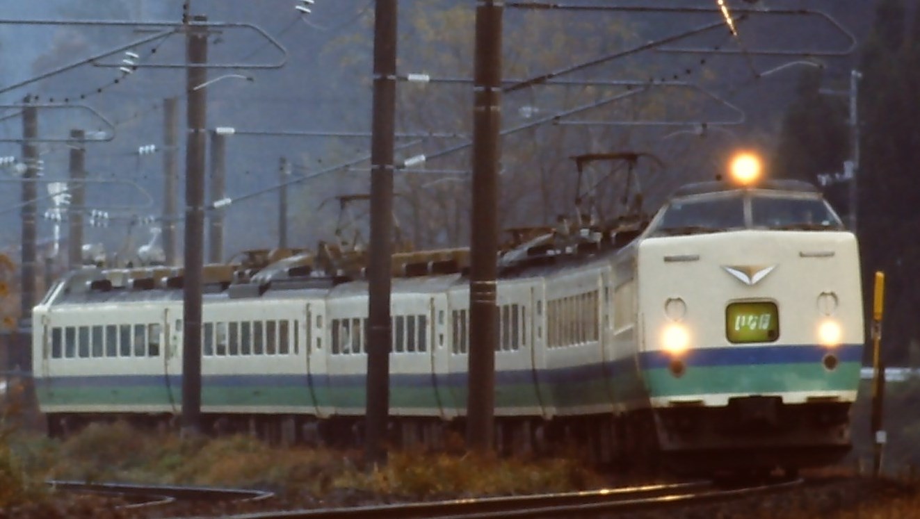 乗車口案内板 特急 いなほ 雷鳥 あがの 新潟 号車板 鉄道部品 廃品 放出品 Yahoo!オークション -廃品、放出品(鉄道)の落札相場・落札価格(6