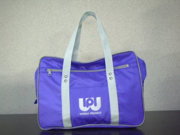ワールドペガサス 紫 ワッペ - スポーツバッグ