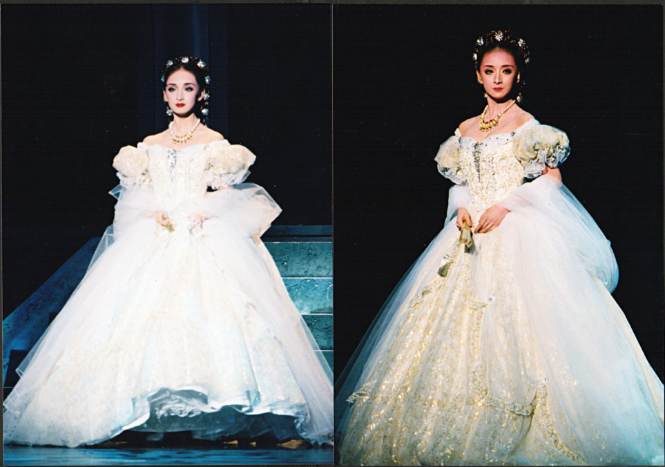 花總まり、一路真輝　エリザベート初演　写真　サイン入り　2L２枚 花總まり、一路真輝 エリザベート初演 写真 サイン入り 2L2枚