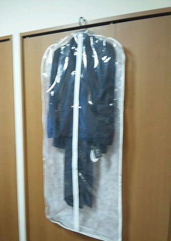 20120911用衣装袋.JPG