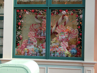 画像あり クリスマスの飾り作り12 03 窓枠をクリスマスで飾る01 グリーンガーランドの使い方 W Shinchan 楽天ブログ