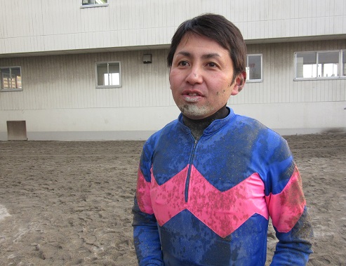 中央競馬の坂井瑠星騎手のお父さん、坂井英光騎手。 | 地方競馬の楽天